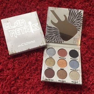 🎉 5 for $25 🎉 Crown eyeshadow palette